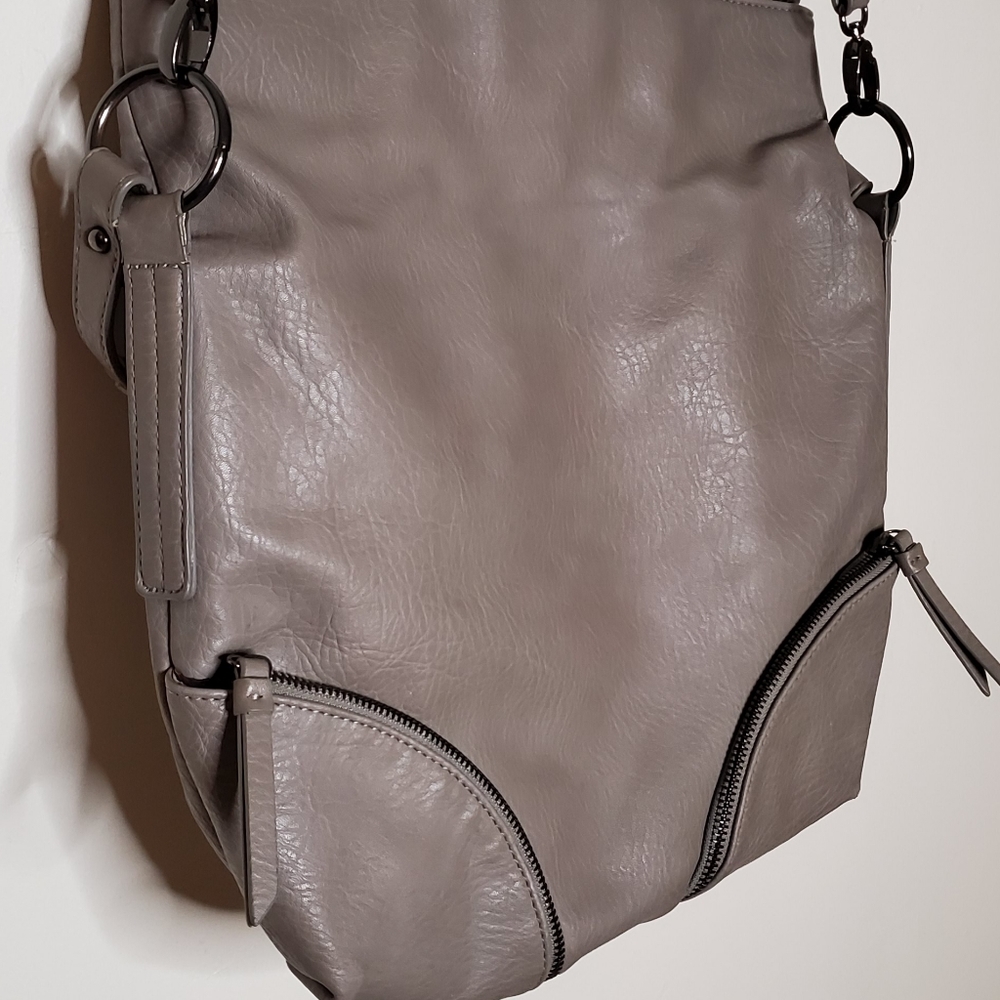 Nicole Miller Gray Boho Style Foldover Back with Curved Corner Zippered Pockets - Picture 9 of 15